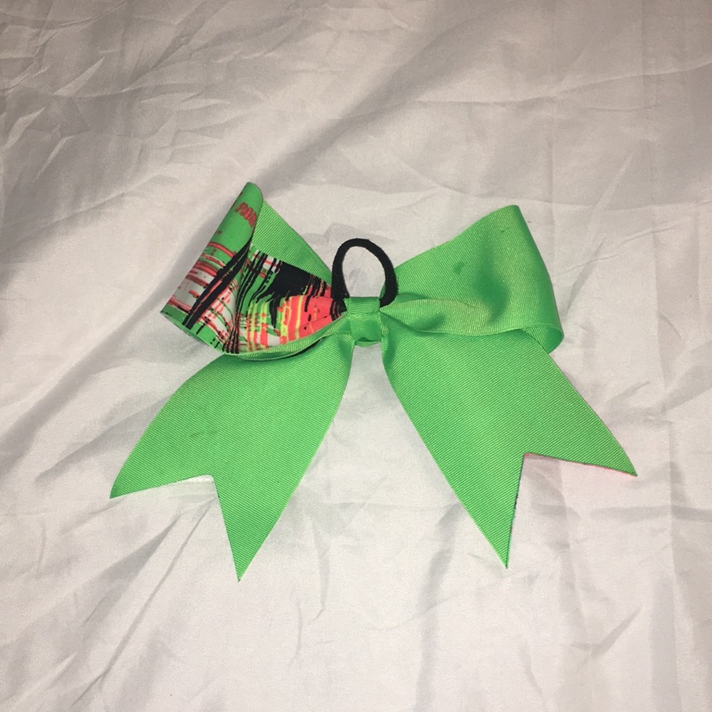 Cheer Bow - Picture 2 of 2